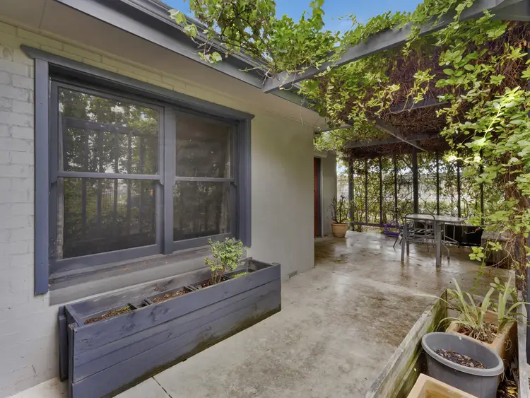 Second view of Homely house listing, 92 Sisely Avenue, Wangaratta VIC 3677