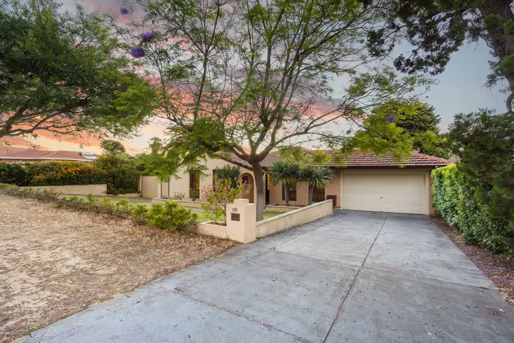 Main view of Homely house listing, 23 Hanrahan Loop, Kardinya WA 6163