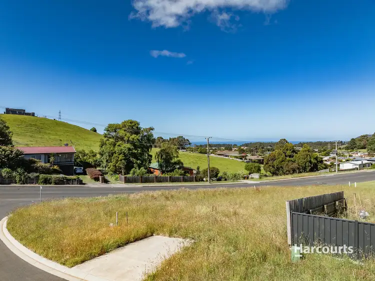 13 Russell Place, Downlands TAS 7320