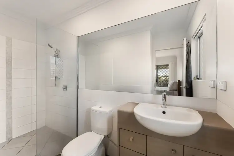 Sixth view of Homely apartment listing, 6/46 Moore Street, Morningside QLD 4170