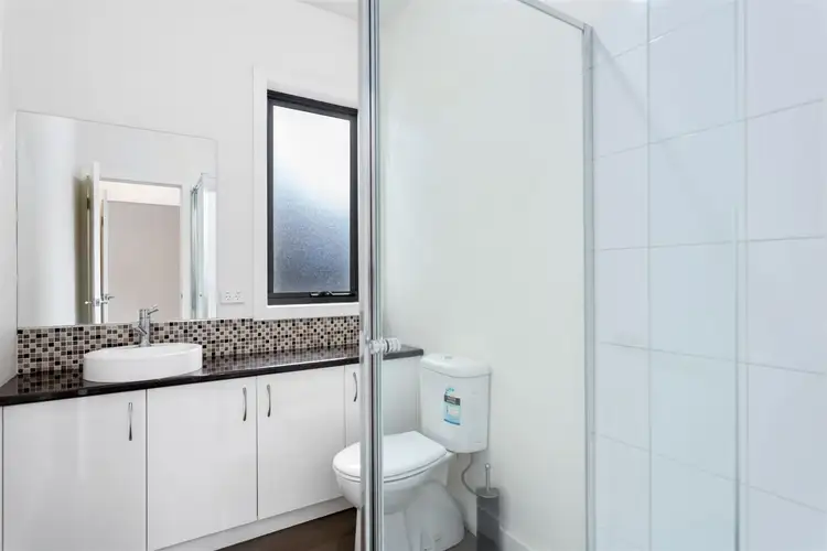 Sixth view of Homely house listing, 1/72 Orwil Street, Frankston VIC 3199