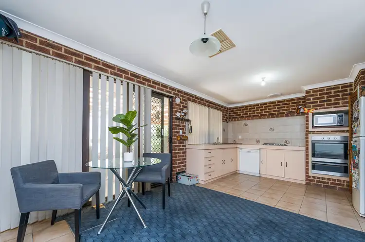 7 Sandpiper Close, Ballajura WA 6066