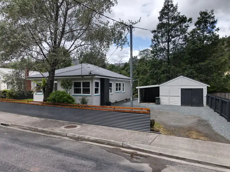 4 Penghana Road, Queenstown TAS 7467