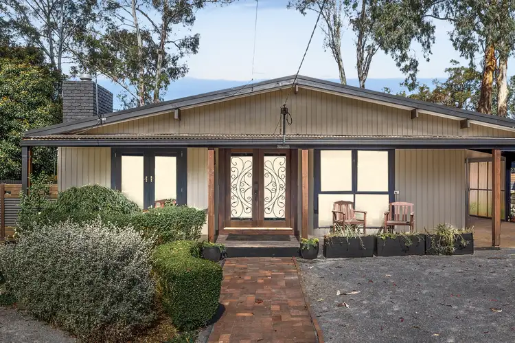 64 Lyons Road, Croydon North VIC 3136