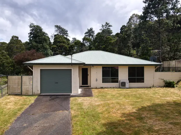 13 Blackwood Avenue, Rosebery TAS 7470