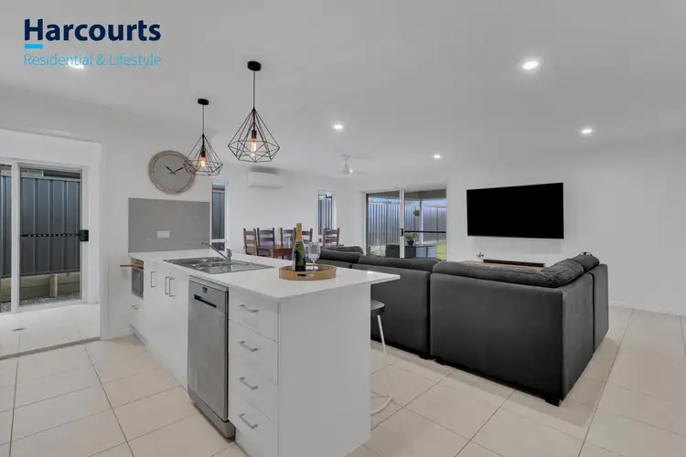 9 Downing Lane, Woongarrah NSW 2259