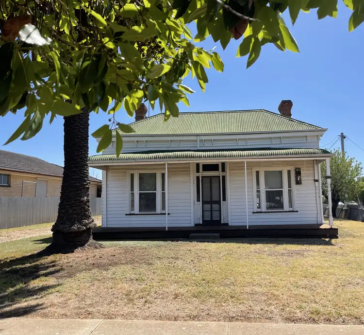 60 Canterbury Street, St Arnaud VIC 3478