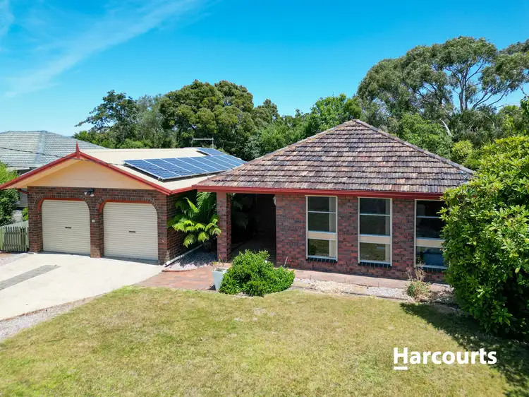 5 Beach Road