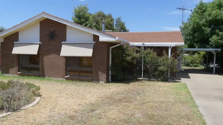 Main view of Homely house listing, 37 Garden Ave, Warren NSW 2824