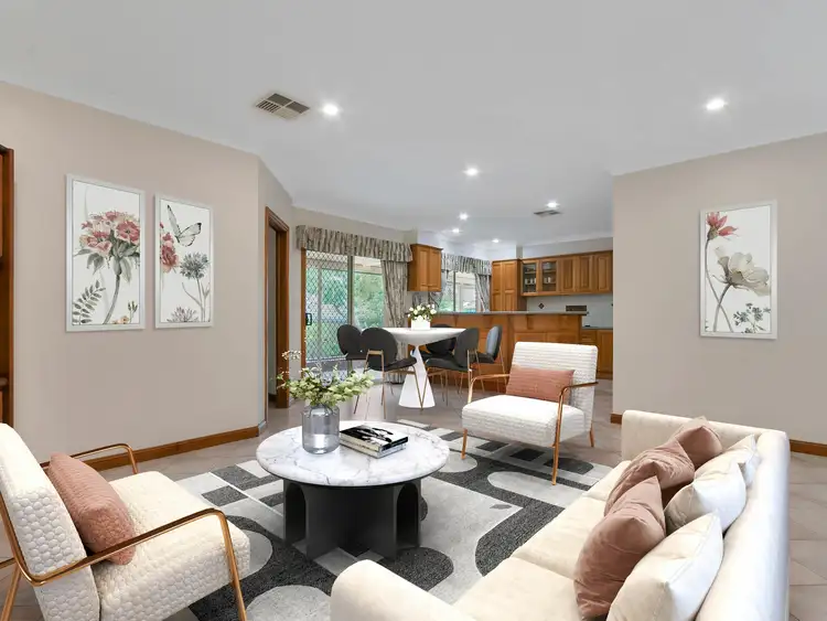 Sixth view of Homely house listing, 10 Heath Court, Gulfview Heights SA 5096