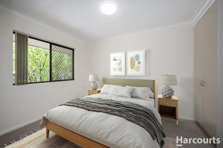 2 Fenton Street