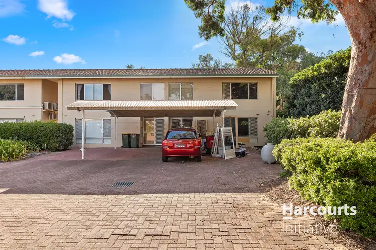 9D Shalford Way, Girrawheen WA 6064