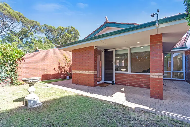 1A Moorland Street, Scarborough WA 6019