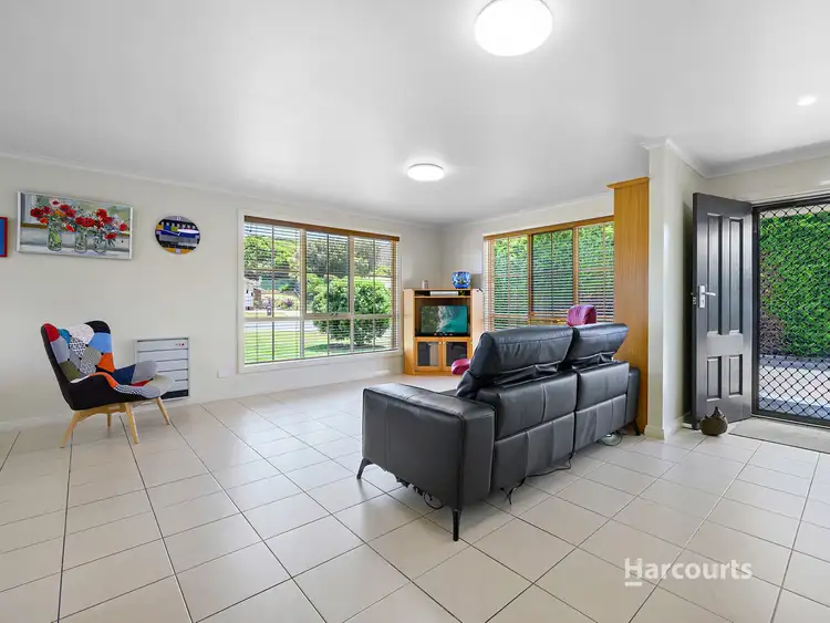 Fifth view of Homely villa listing, 1/13 Freestone Crescent, Wynyard TAS 7325