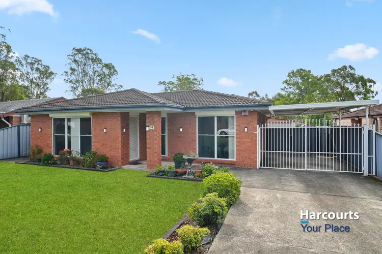 38 Romley Crescent, Oakhurst NSW 2761