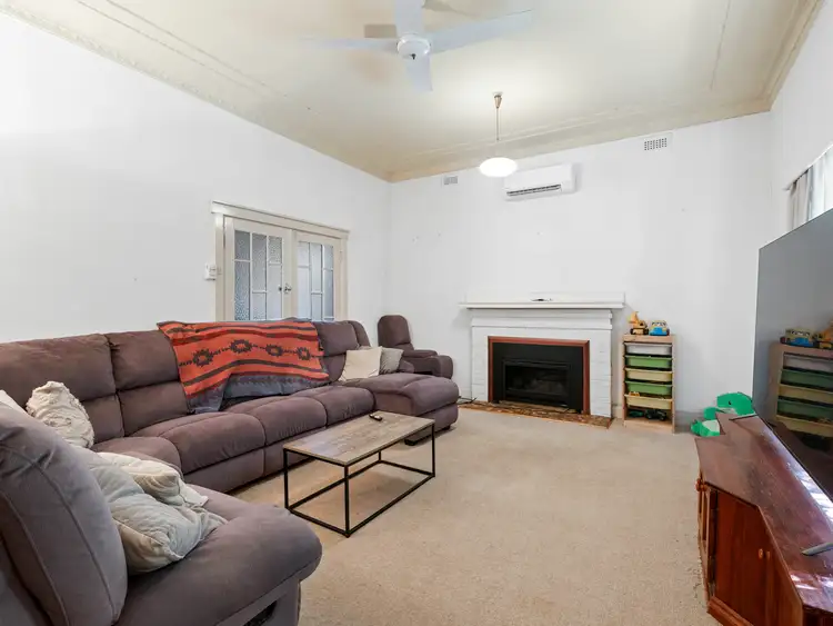 Sixth view of Homely house listing, 8 Riverview Crescent, Wangaratta VIC 3677