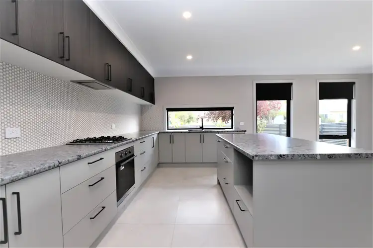Sixth view of Homely house listing, 1/16 Hay Street, Cootamundra NSW 2590