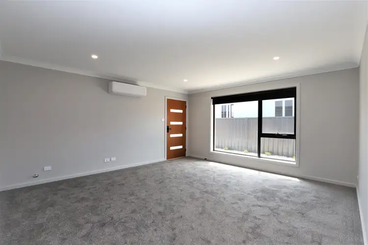 Fifth view of Homely house listing, 2/16 Hay Street, Cootamundra NSW 2590