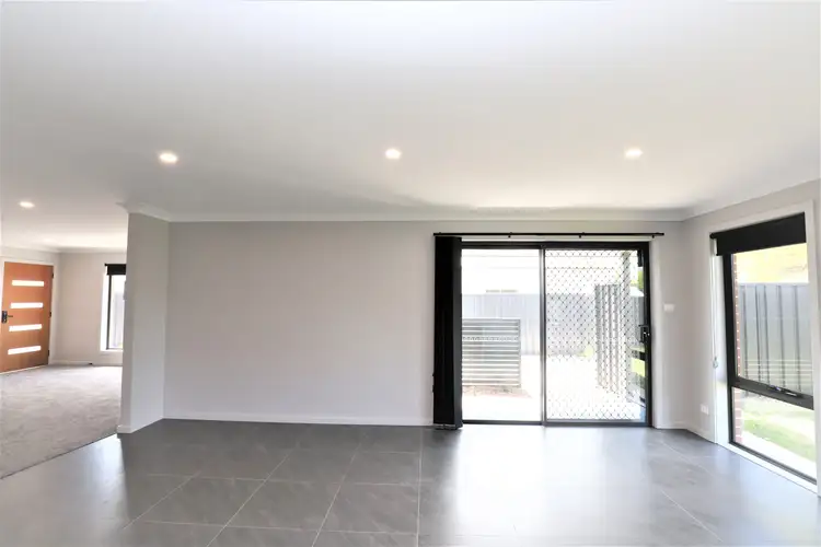 Seventh view of Homely house listing, 2/16 Hay Street, Cootamundra NSW 2590