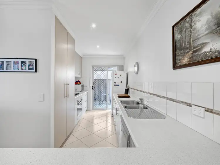 Fourth view of Homely house listing, 1/15 Swinburne Drive, Wangaratta VIC 3677