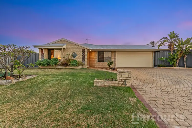 4 Cresswell Place, Quinns Rocks WA 6030