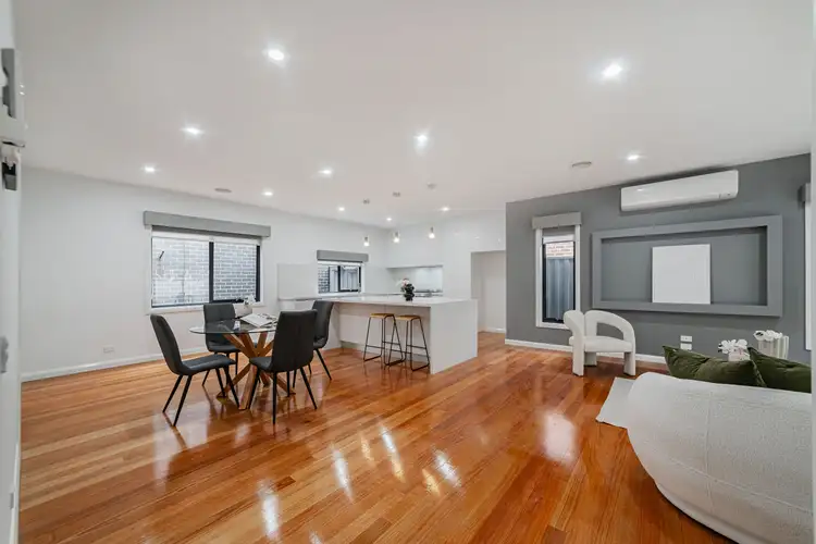 Fourth view of Homely house listing, 6 Topiary Way, Roxburgh Park VIC 3064