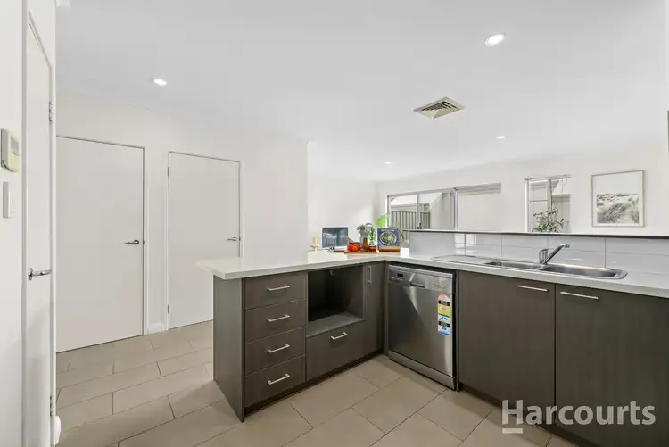 Sixth view of Homely townhouse listing, 10/22 Butcherbird Loop, Erskine WA 6210