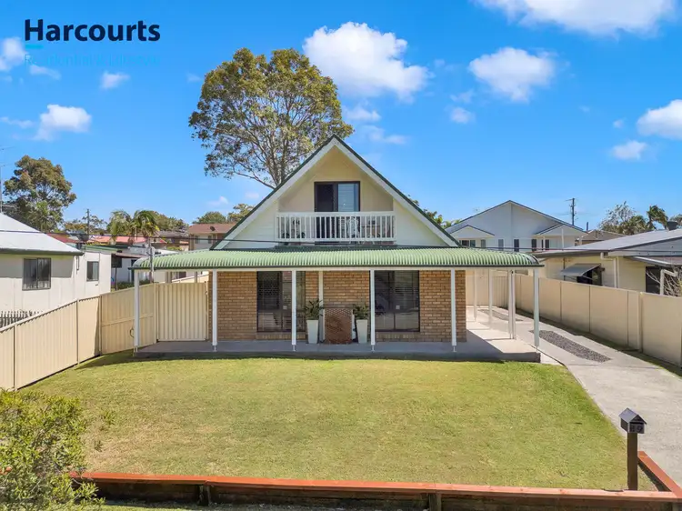 89 Marks Road, Gorokan NSW 2263