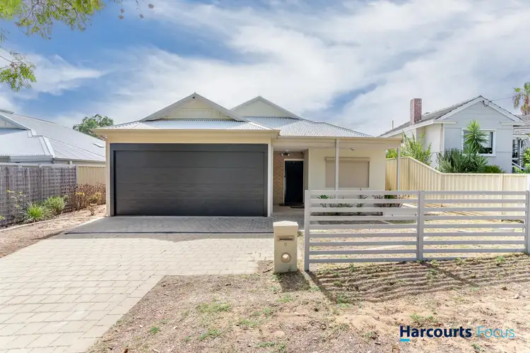 8 Waddingham Way, Medina WA 6167