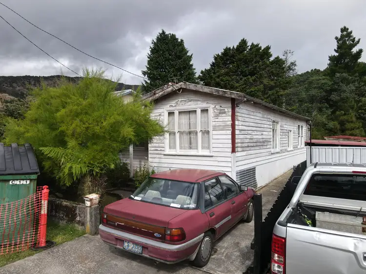 54 Batchelor Street, Queenstown TAS 7467