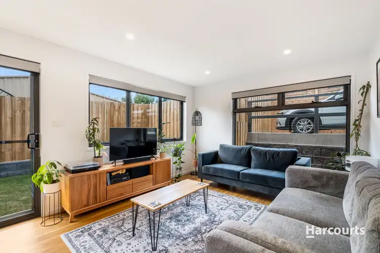 2/8 Bounty Street, Warrane TAS 7018
