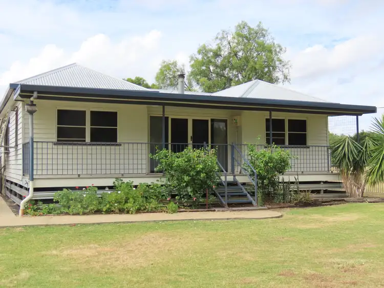 87 Cemetery Road, Chinchilla QLD 4413