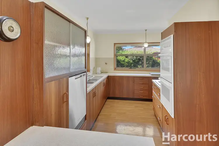 Fifth view of Homely house listing, 10 Bowden Street, Horsham VIC 3400