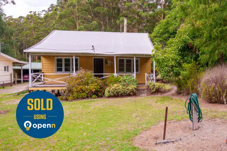 15 Dickinson Street, Pemberton WA 6260