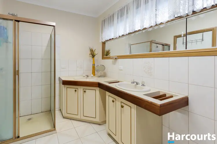 Fourth view of Homely house listing, 5 Dee Place, Rowville VIC 3178
