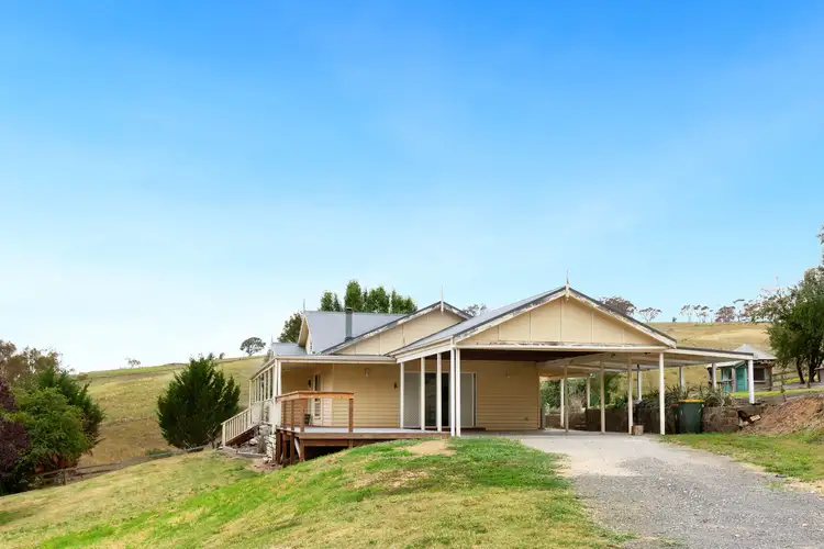 235 Day Avenue, Omeo VIC 3898