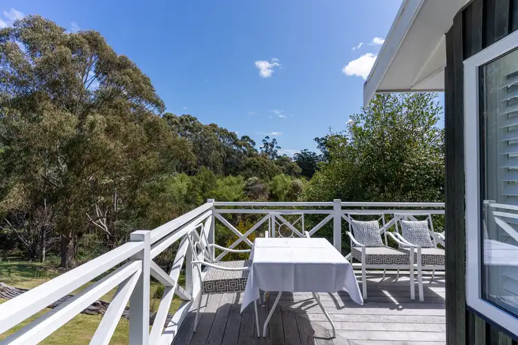 31 Medeas Cove Road, St Helens TAS 7216