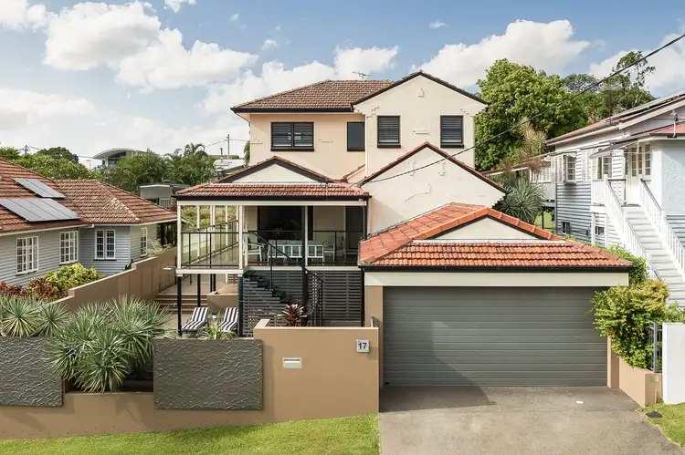 17 Thornton Parade, Wavell Heights QLD 4012