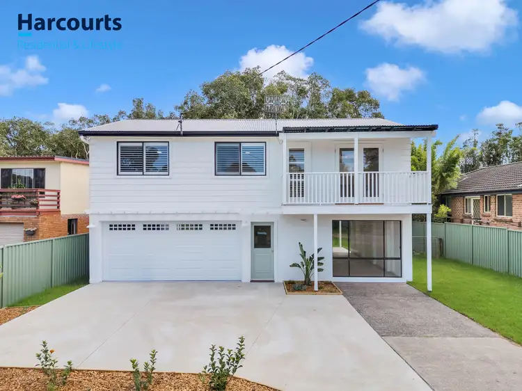 26 Cadonia Road, Tuggerawong NSW 2259