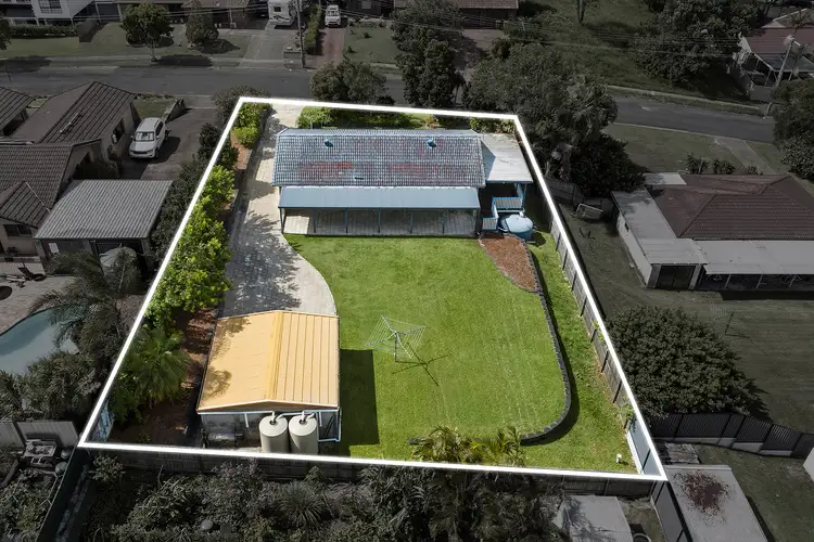 25 Terang Street