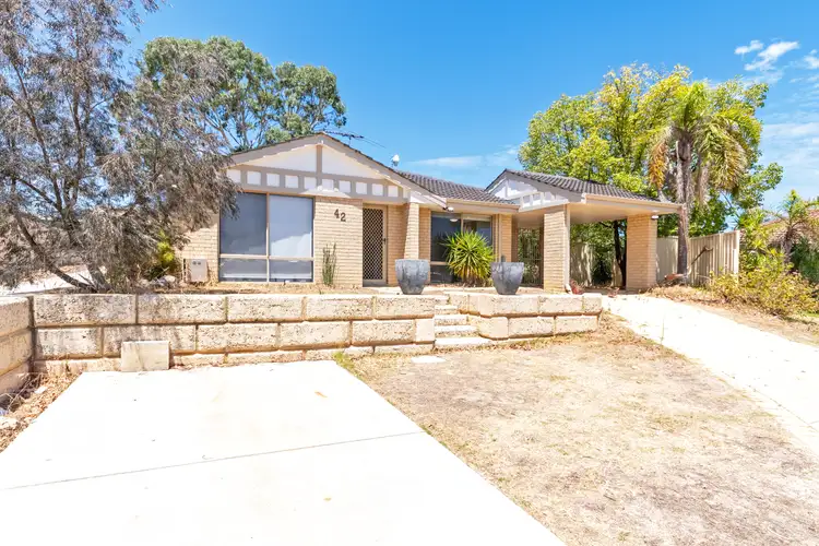 42 Serpentine Gardens, Clarkson WA 6030