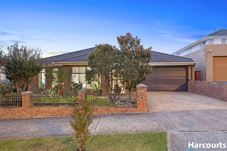 106 Grices Road, Berwick VIC 3806
