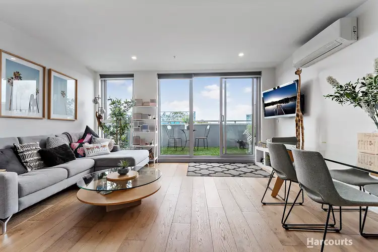 Main view of Homely apartment listing, 208A/164 Manningham Road, Bulleen VIC 3105