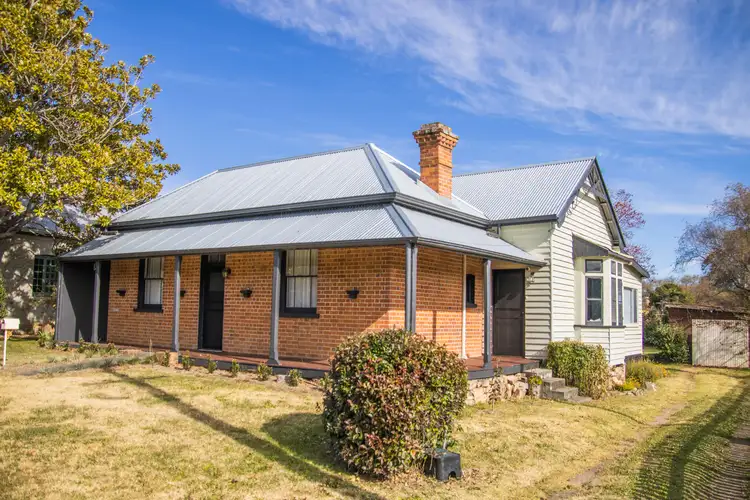 94 Wood Street, Tenterfield NSW 2372