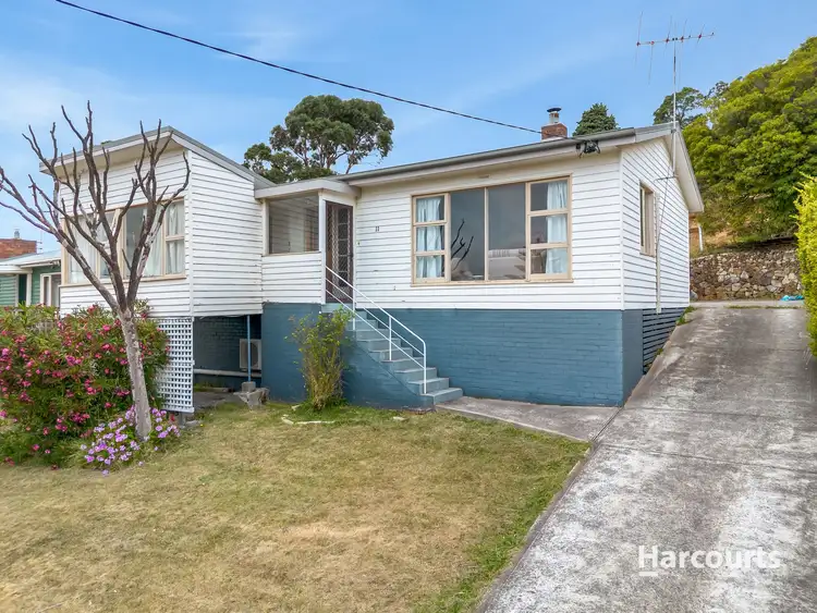 11 Fairfax Road, Glenorchy TAS 7010
