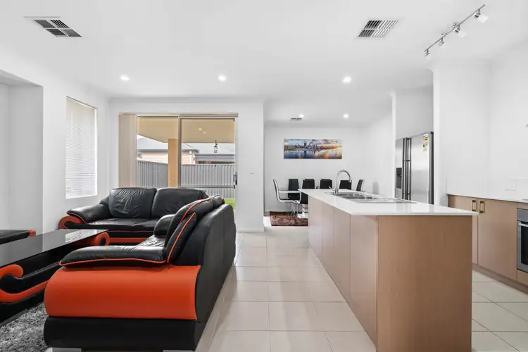 Sixth view of Homely house listing, 6 Wistow Drive, Aveley WA 6069