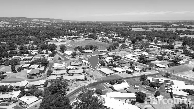 5 Henning Street, Waroona WA 6215