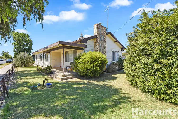 8 Kalkee Road