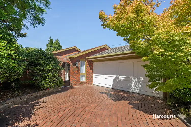 11 Sherwood Rise