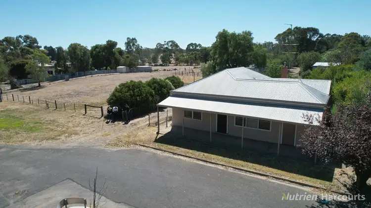 3558 Sunraysia Highway